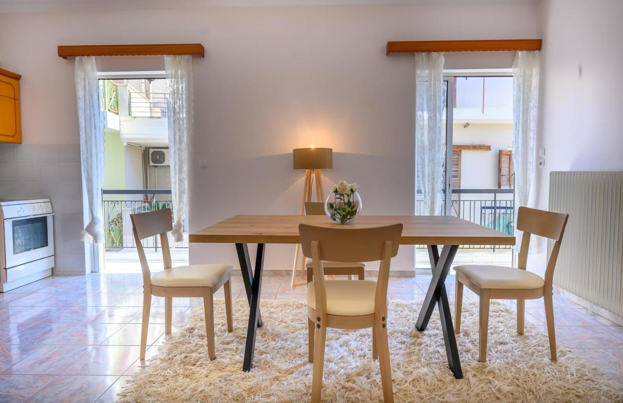 Flower Apartment Preveza Esterno foto