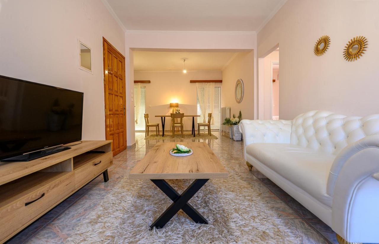 Flower Apartment Preveza Esterno foto
